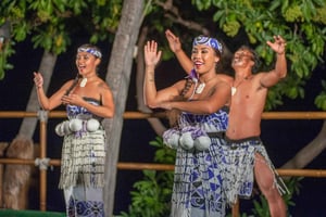 Kailua-Kona: Voyagers of the Pacific Luau met buffetdiner
