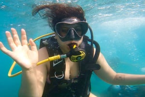 Honolulu: Beginner Scuba Diving Tour With Free Videos