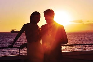 Honolulu: Bådtur ved solnedgang med Mai Tai og snacks