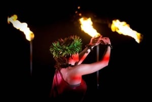 Maui: Festín en el Luau de la Granja a la Mesa de Mokapu en Wailea