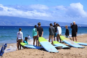 Maui : Leçon de surf en groupe