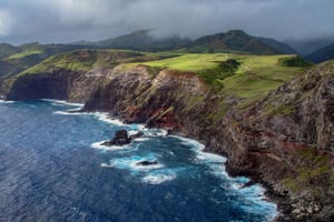 Maui: Wasserfälle von West Maui und Molokai Helikoptertour