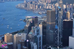 From Shenzhen: HongKong Trip with Harbour, Peak & Ferry Ride