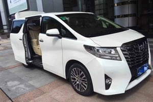 Hong Kong: Hong Kong Airport (HKG) Private Transfer