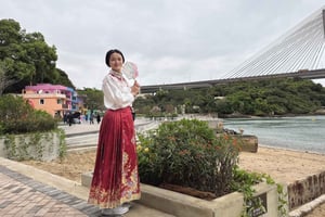 Hong Kong: Hanfu Experience in Ma Wan 1868 Art Village
