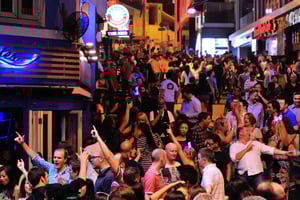 Hongkong på kvällen: Privat tur med en lokalinvånare