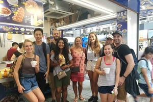 Tour privato di Hong Kong: come un locale (con biglietto per la funivia)