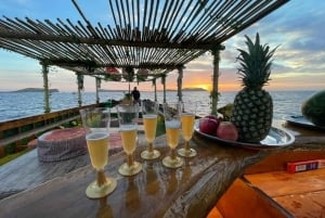 Ibiza: Grotte e calette marine Tour di snorkeling e paddle boarding