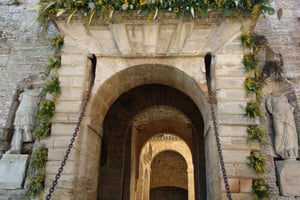 IBIZA HIGHLIGHTS TOUR: From Unesco heritage to best beaches