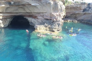 Cala Codolar : excursion en kayak sur mer et dans les grottes avec plongée avec tuba