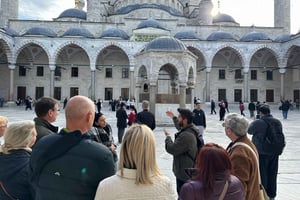 Best of Istanbul in 1 Day: Guided Tour with Bosphorus Cruise