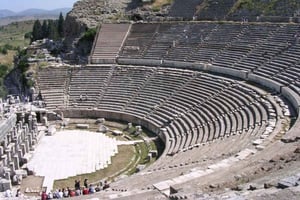 From Istanbul: 2-Day Ephesus & Pamukkale Tour by Bus