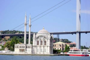 Istanbul: Golden Horn & Bosphorus Day Cruise