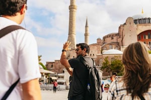 Istanbul: Topkapi, Hagia Sophia and Basilica Cistern Tour