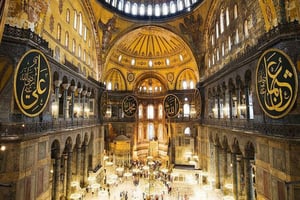 Turkey: Istanbul and Cappadocia 4-Day Package Tour