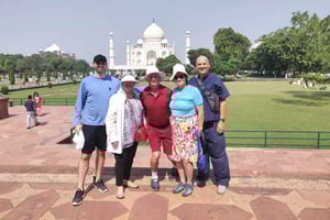 Intia: Kultaisen kolmion 3 päivän retki, Taj Mahal ja 5 tähden majoitus