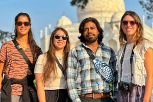 From Jaipur: Taj Mahal Same Day Guided Tour by Car