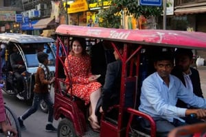 Jaipur: E-riksha-kierros + kävelykierros + ruokamaistajaiskierros