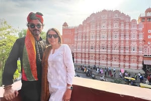 Jaipur: Koko päivän opastettu kaupunkikierros ja vierailu apinatemppelissä