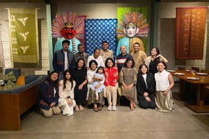 Jakarta: Batik Workshop with Local Designer