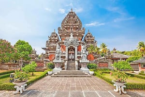 Джакарта: красивый миниатюрный великолепный парк Индонезии