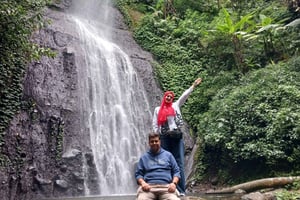 Safari Taman et visite d'une plantation de thé à Puncak