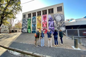 Цвета Йоханнесбурга: экскурсия по граффити и уличному искусству