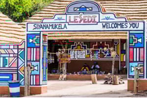 Hartbeespoort: Lesedi Village och Lion & Safari Park-tur