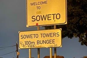 Johannesburg: Aftentur med fest i Maboneng