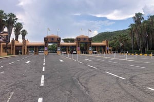 Johannesburg: Sun City & Pilanesberg National Park Tagestour