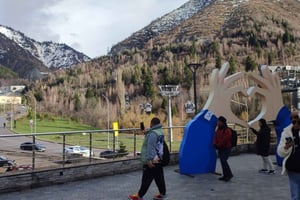 Almaty: Medeo-kloof, Medeo-dam en Shymbulak