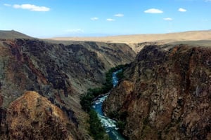 Almaty: Kolsai- en Kaindy-meren & Black Canyon dagtrip