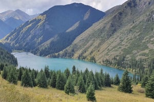 Kolsay-søen og Charyn Grand Canyon