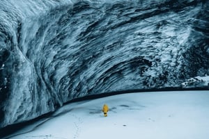 Wanderung: Schymbulak, Bogdanowitsch-Gletscher und Oktjabrskaja-Höhle