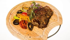 THE GUNS&ROSES PUB-GRILLE