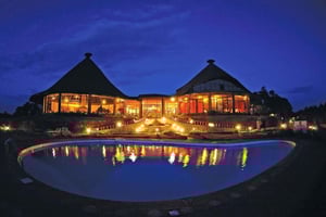 3 päivän Maasai Mara Joining Safari Sopa Luxury Lodge -hotellissa