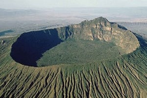 EXCURSION D'UNE JOURNÉE AU PARC NATIONAL DU MONT LONGONOT - AVEC DROITS D'ENTRÉE DANS LE PARC