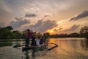 Diani Beach: Solnedgangscruise med middag