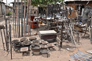 Kisii : Traditional Blacksmithing Workshop and Demo Tour