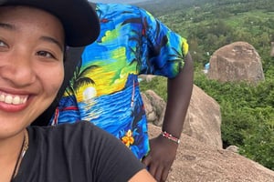 Wycieczka piesza po historycznym kamieniu Kit-Mikayi