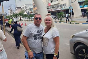 Mombasa: tour de la ciudad, talleres de Bombolulu y centro cultural