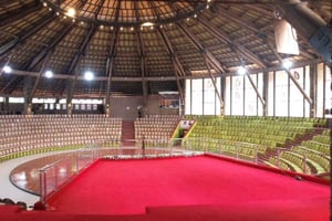 Nairóbi: passeio pelos bomas do Quênia com espetáculo de dança cultural