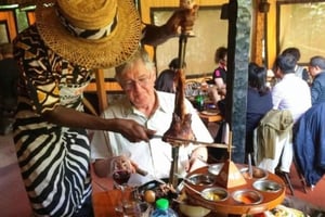 Nairobi: Lunch of diner in het Carnivore Restaurant