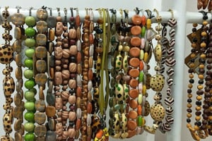 Nairobi Giraffe Center Tour with Karen Blixen & Kobe Beads'