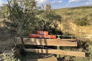 Найроби: однодневная поездка с гидом в национальный парк Хеллс-Гейт