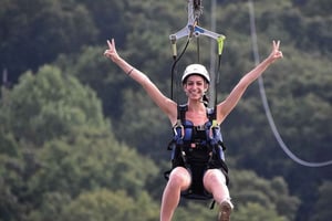 Nairobi: dagtour met Mau Mau-grotten, zipline en picknick