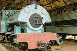 Nairobi: Railway Museum, War Memorial & KICC Tour