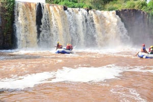 Nairobi:Sagana River White Water Rafting Day Trip with Lunch