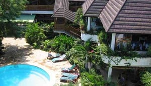 Travellers Beach Hotel