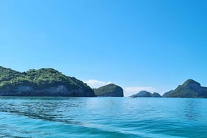 Tour en bateau à voile d'une journée au parc marin d'Angthong